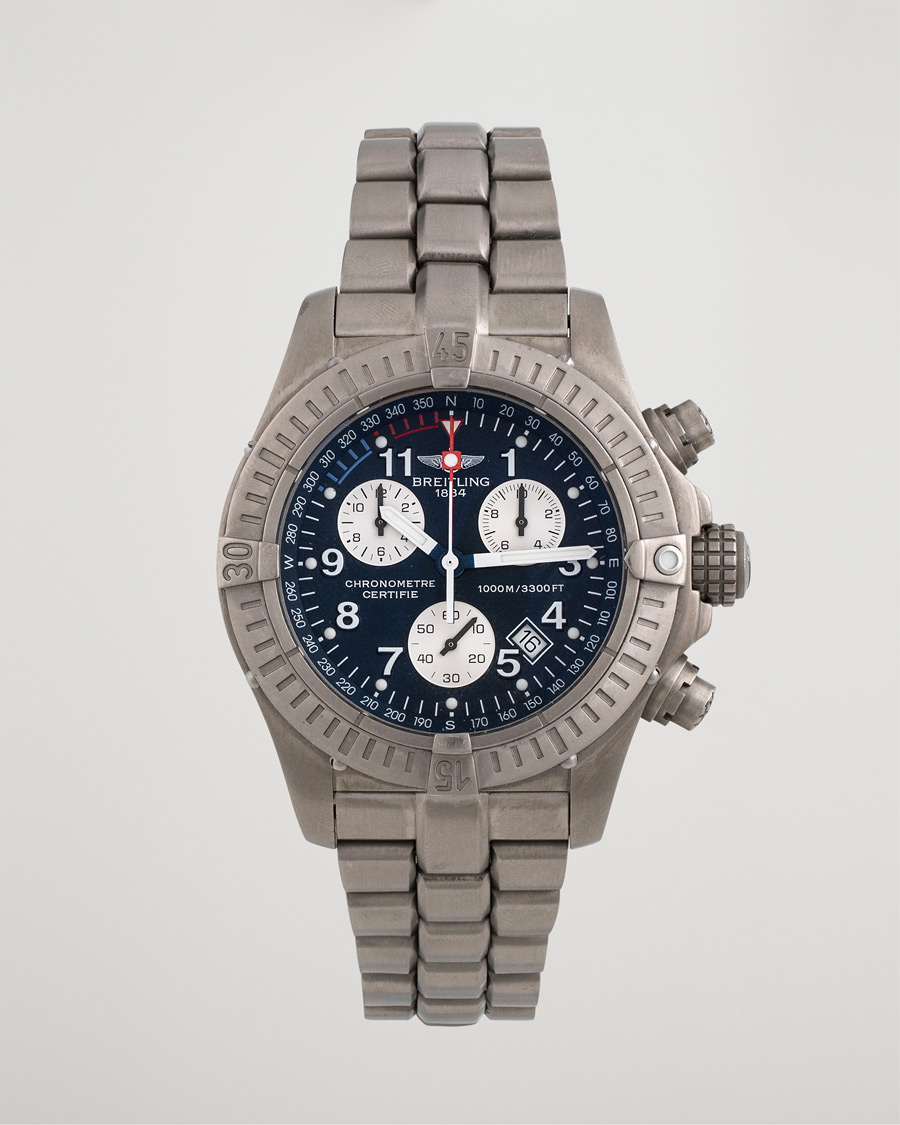 Uomini | Pre-Owned & Vintage Watches | Breitling Pre-Owned | AvengerM1 E73360 Titan Blue