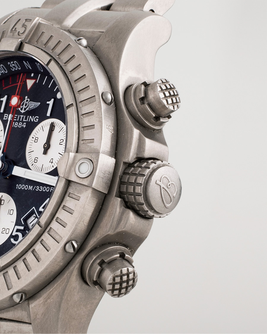 Uomini | Pre-Owned & Vintage Watches | Breitling Pre-Owned | AvengerM1 E73360 Titan Blue