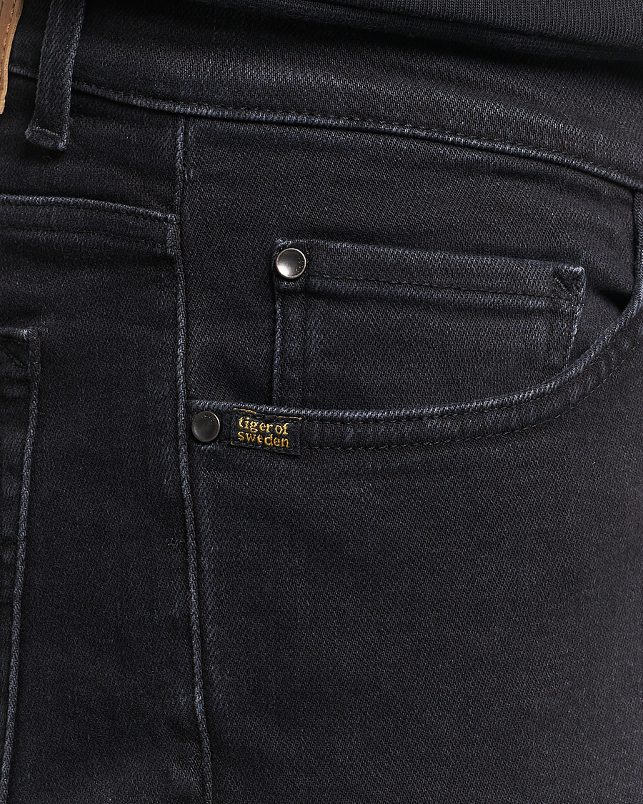 Uomini | Jeans | Tiger of Sweden | Evolve Stretch Cotton Jeans Black