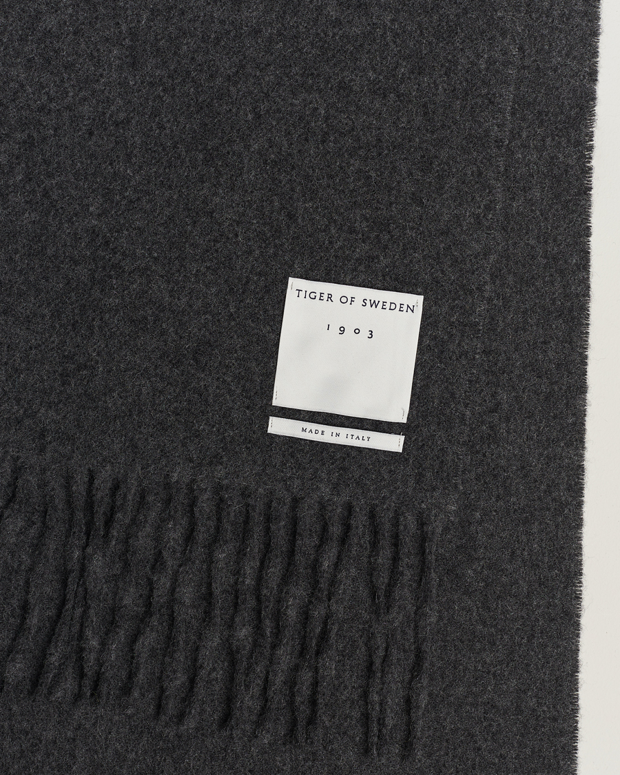 Uomini | Tiger of Sweden Sylan Wool Scarf Grey Melange | Tiger of Sweden | Sylan Wool Scarf Grey Melange