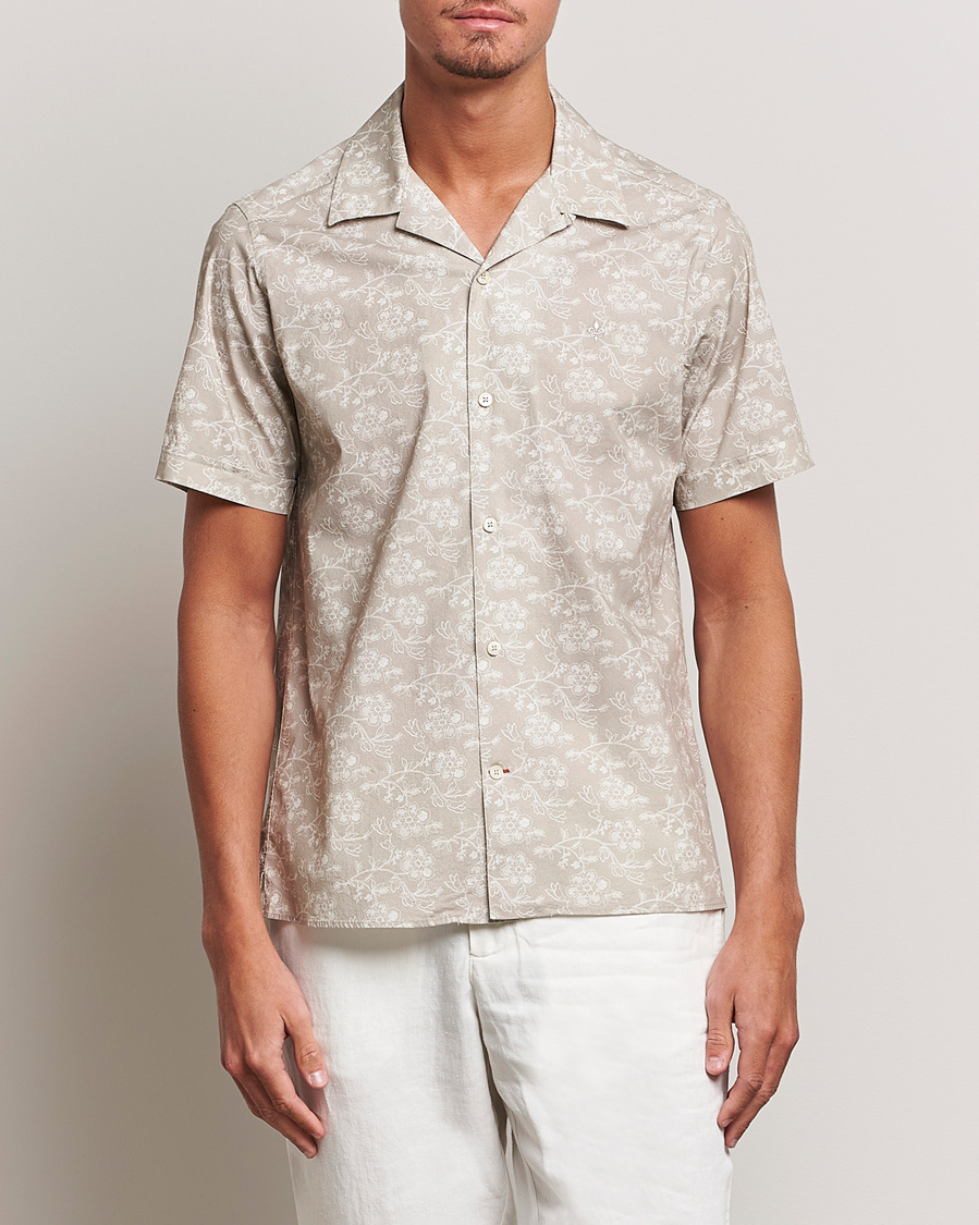 Uomini | Camicie | Morris | Printed Short Sleeve Shirt Khaki