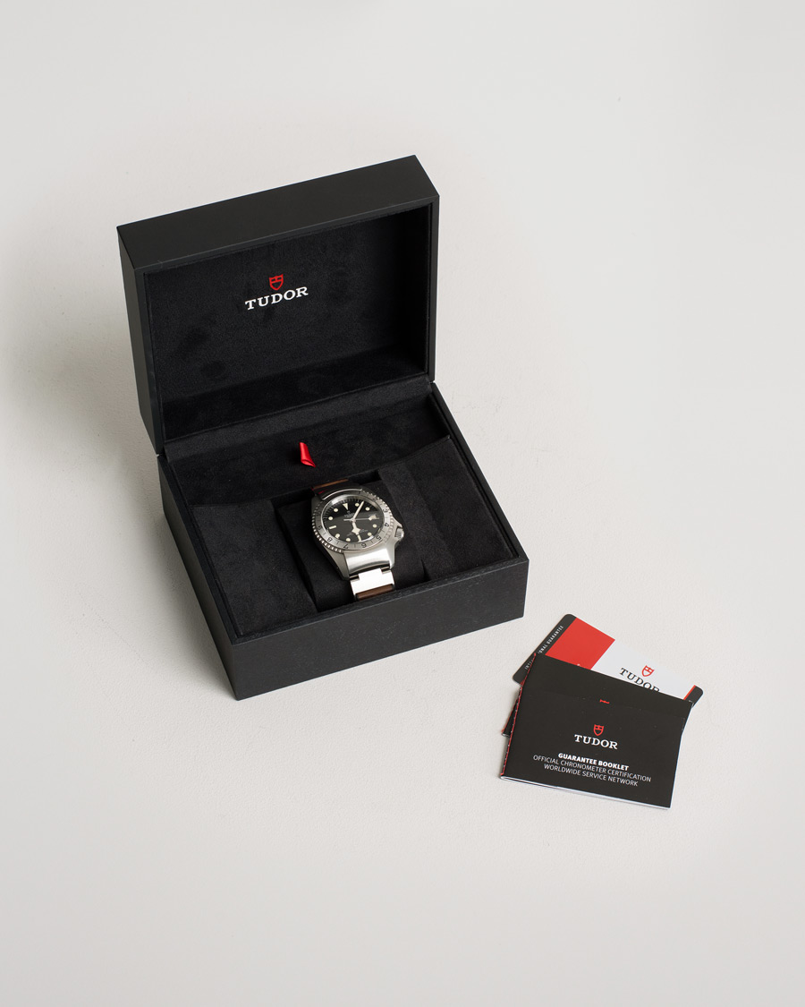 Uomini | Pre-Owned & Vintage Watches | Tudor Pre-Owned | Black Bay PO1 70150 Steel Black