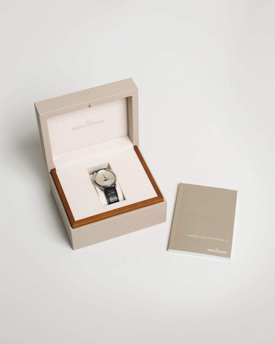 Uomini | Pre-Owned & Vintage Watches | Jaeger-LeCoultre Pre-Owned | Master Ultra Thin Moon39 176.8.64S Steel Silver