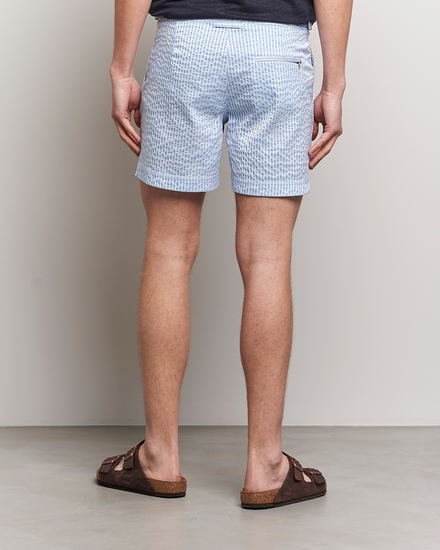 Uomini | Costumi da bagno | Orlebar Brown | Bulldog Classic Stripe Swimshorts White/Light Island Sky