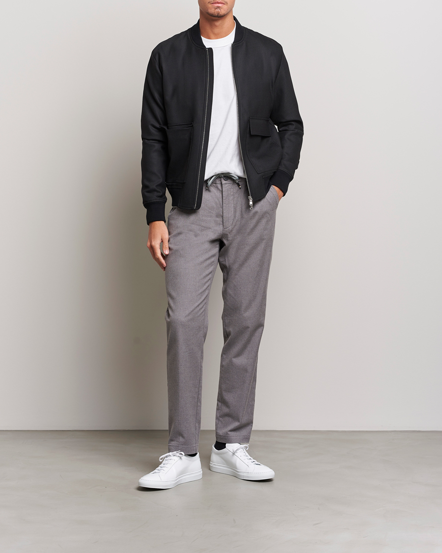 Uomini | Pantaloni | BOSS BLACK | Kane Pleated Drawstring Trousers Silver