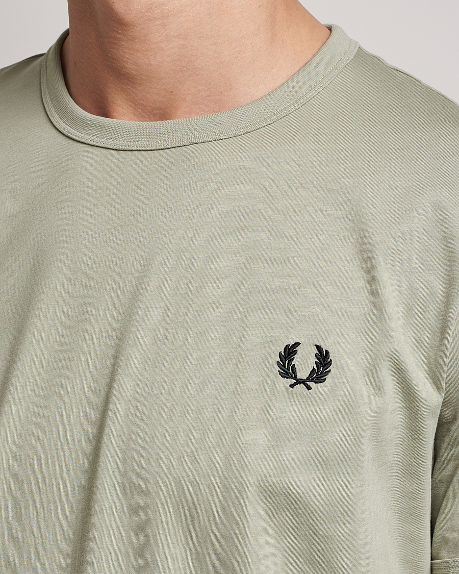 Uomini | T-shirt | Fred Perry | Ringer Cotton T-Shirt Seagrass