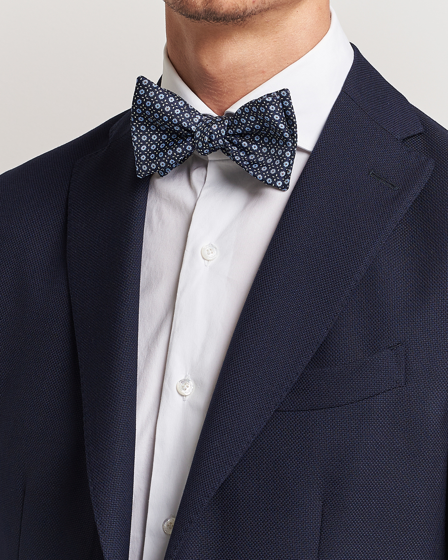 Uomini | E. Marinella Printed Silk Bow Tie Navy | E. Marinella | Printed Silk Bow Tie Navy