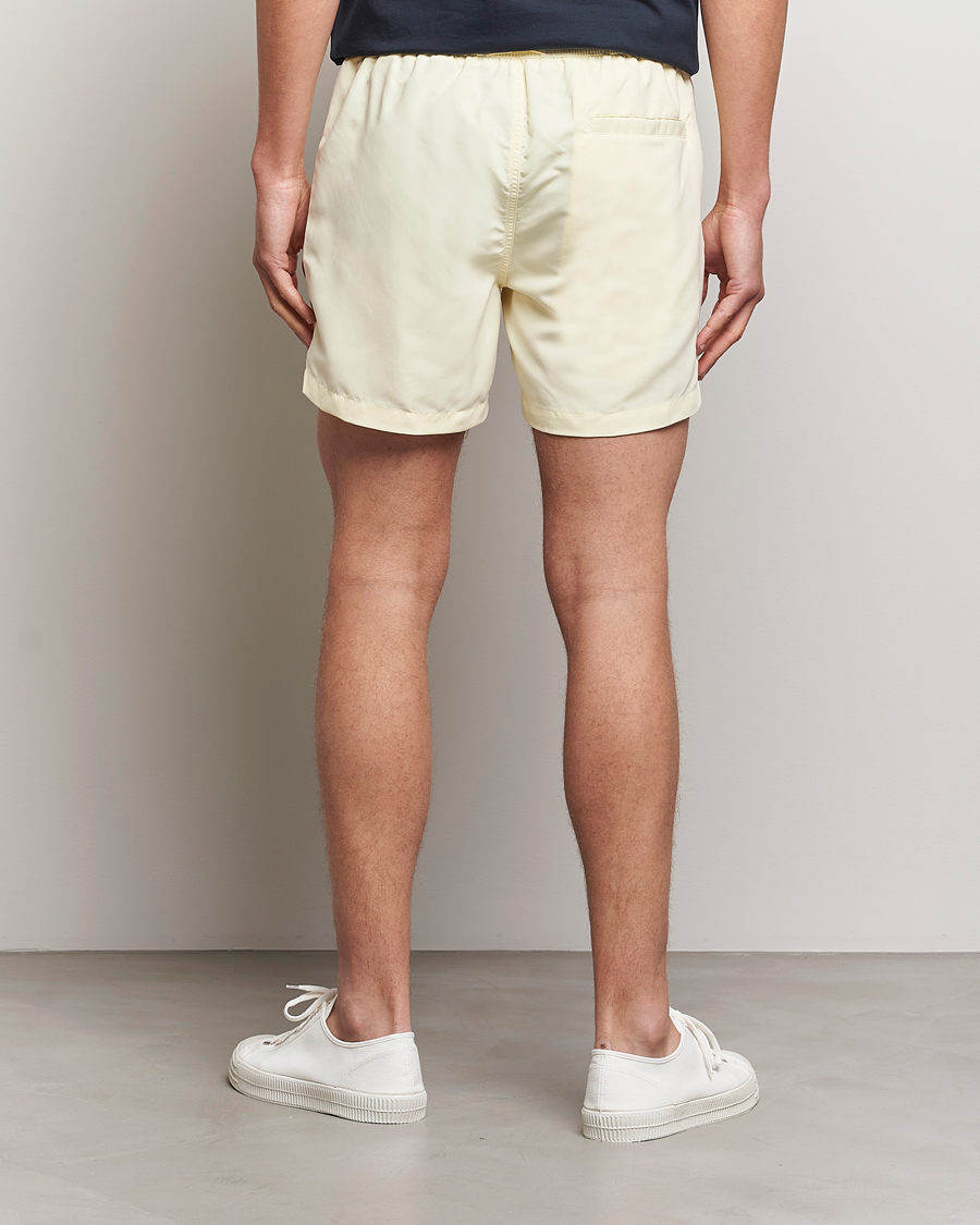 Uomini | Costumi da bagno | J.Lindeberg | Banks Solid Swimshorts Pear Sorbet