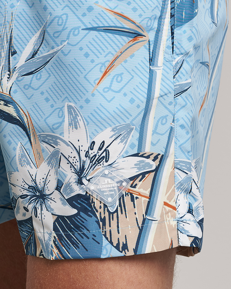 Uomini | Costumi da bagno | J.Lindeberg | Banks Tropical Swimshorts Dream Blue