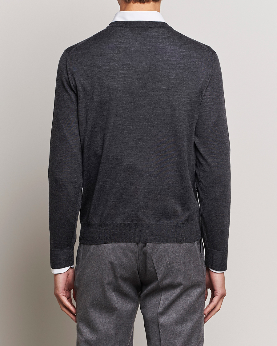 Uomini | Maglieria | Canali | Merino Wool V-Neck Charcoal