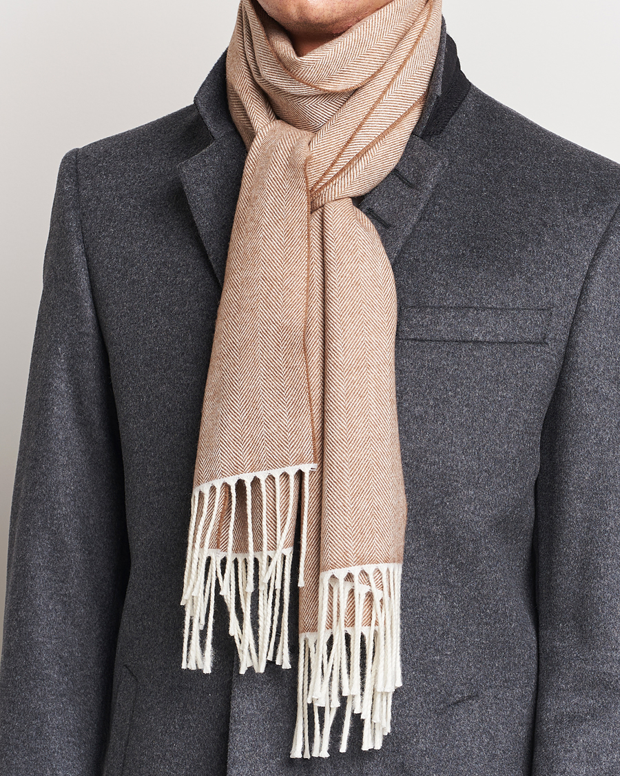 Uomini | Canali Herringbone Wool Scarf Beige | Canali | Herringbone Wool Scarf Beige
