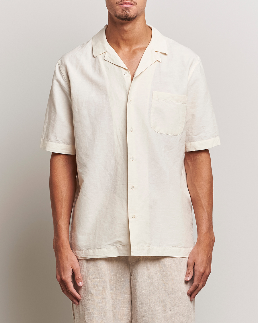 Uomini | Camicie | Sunspel | Lightweight Cotton/Linen Resort Shirt Ecru