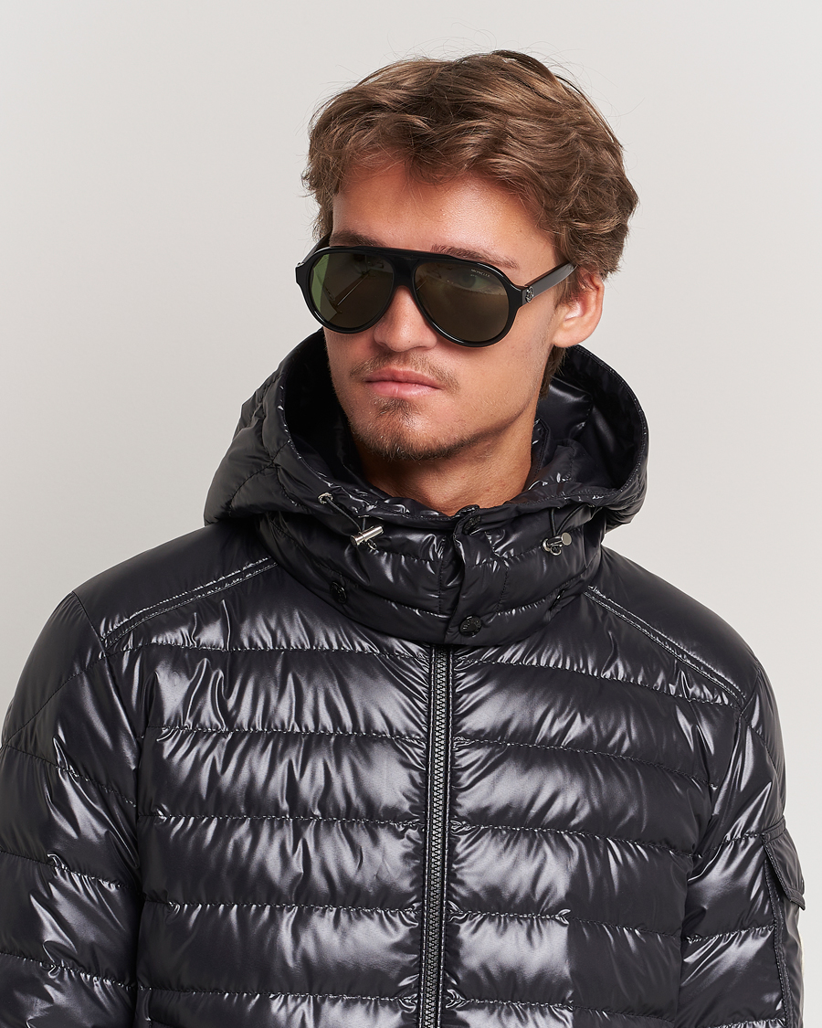 Uomini | Moncler Lunettes Caribb Sunglasses Shiny Black/Green | Moncler Lunettes | Caribb Sunglasses Shiny Black/Green