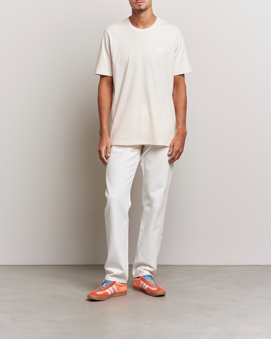 Uomini | T-shirt | adidas Originals | Essential Crew Neck T-Shirt Won White