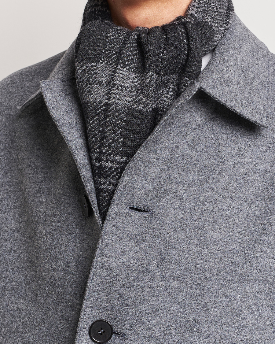 Uomini | Thom Browne Wool/Cashmere Tartan Jacquard Scarf Dark Grey | Thom Browne | Wool/Cashmere Tartan Jacquard Scarf Dark Grey