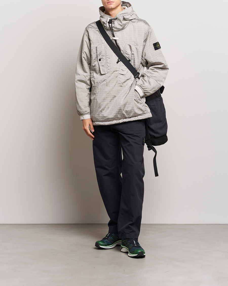 Uomini | Pantaloni | Stone Island | Garment Dyed Ripstop Trousers Navy Blue