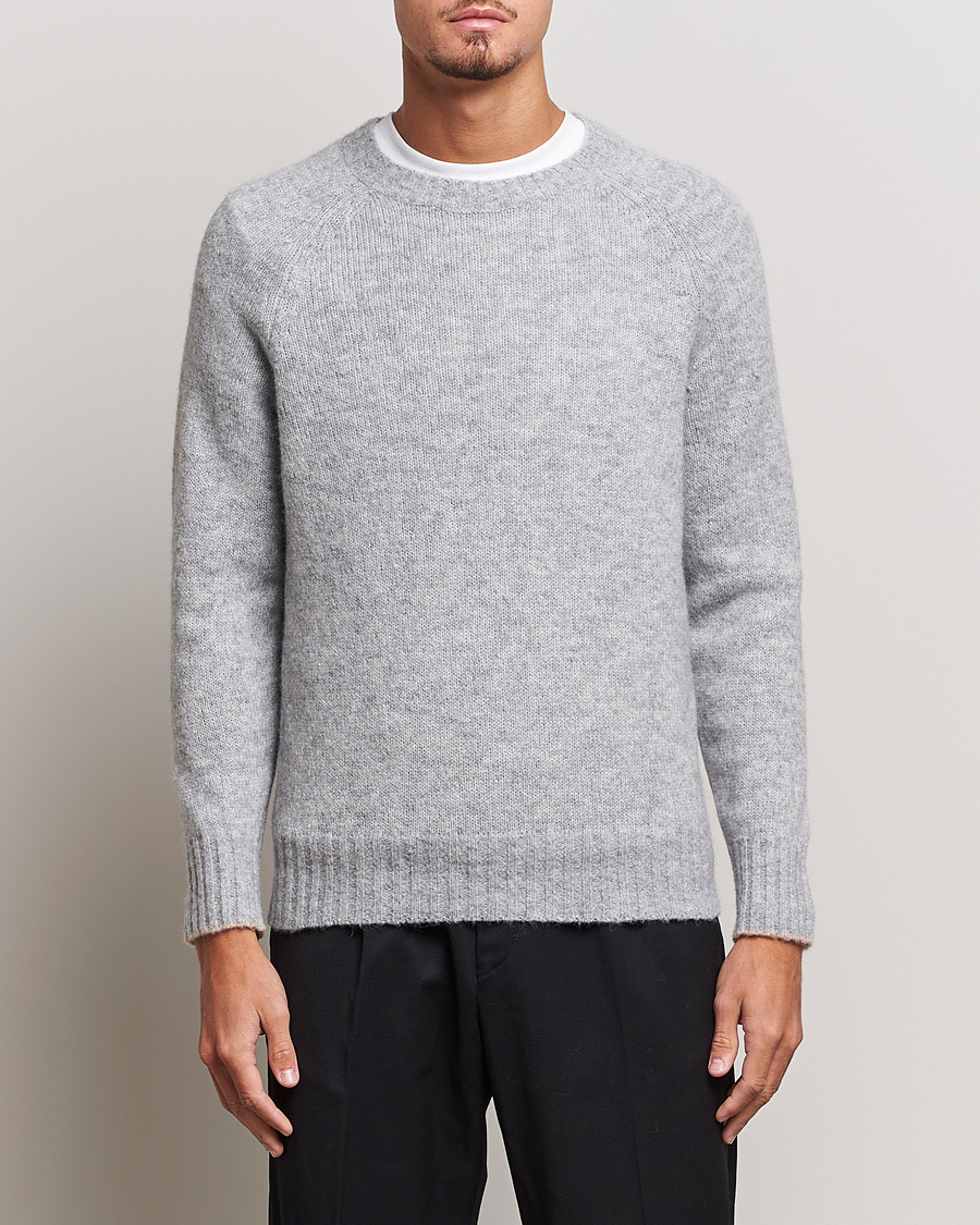 Uomini | Maglieria | Brunello Cucinelli | Fluffy Crew Neck Sweater Light Grey