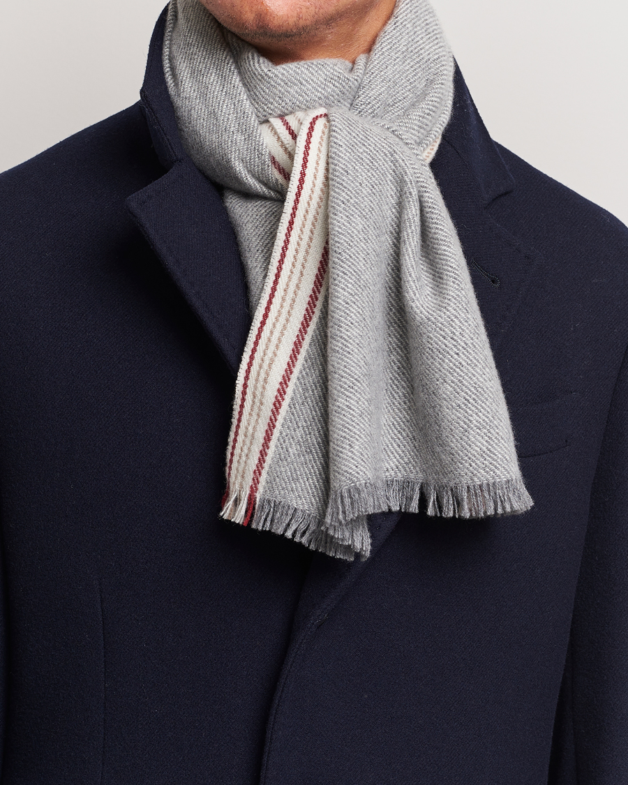 Uomini | Brunello Cucinelli Cashmere Scarf Grey | Brunello Cucinelli | Cashmere Scarf Grey