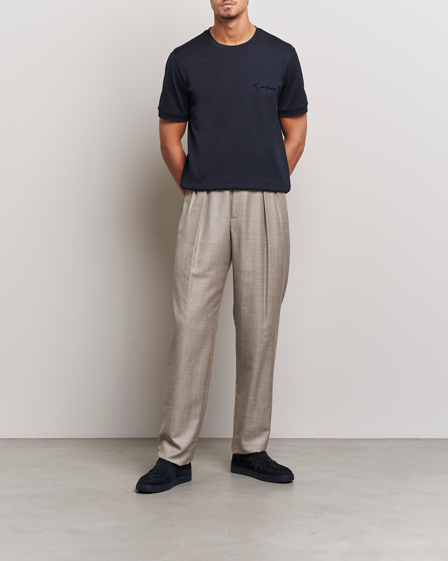 Uomini | T-shirt | Giorgio Armani | Embroidered Signature T-Shirt Navy