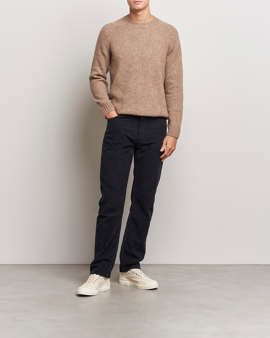 Uomini | Pantaloni | Filippa K | Straight Fit Garment Dyed Corduroy Pants Black