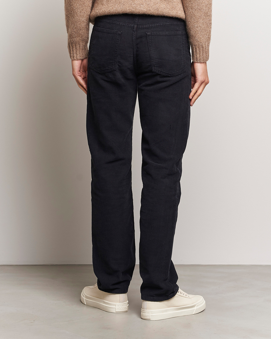 Uomini | Pantaloni | Filippa K | Straight Fit Garment Dyed Corduroy Pants Black