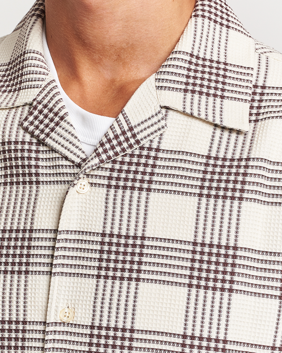 Uomini | Camicie | Filippa K | Waffle Checked Resort Shirt Dark Chocolate/White