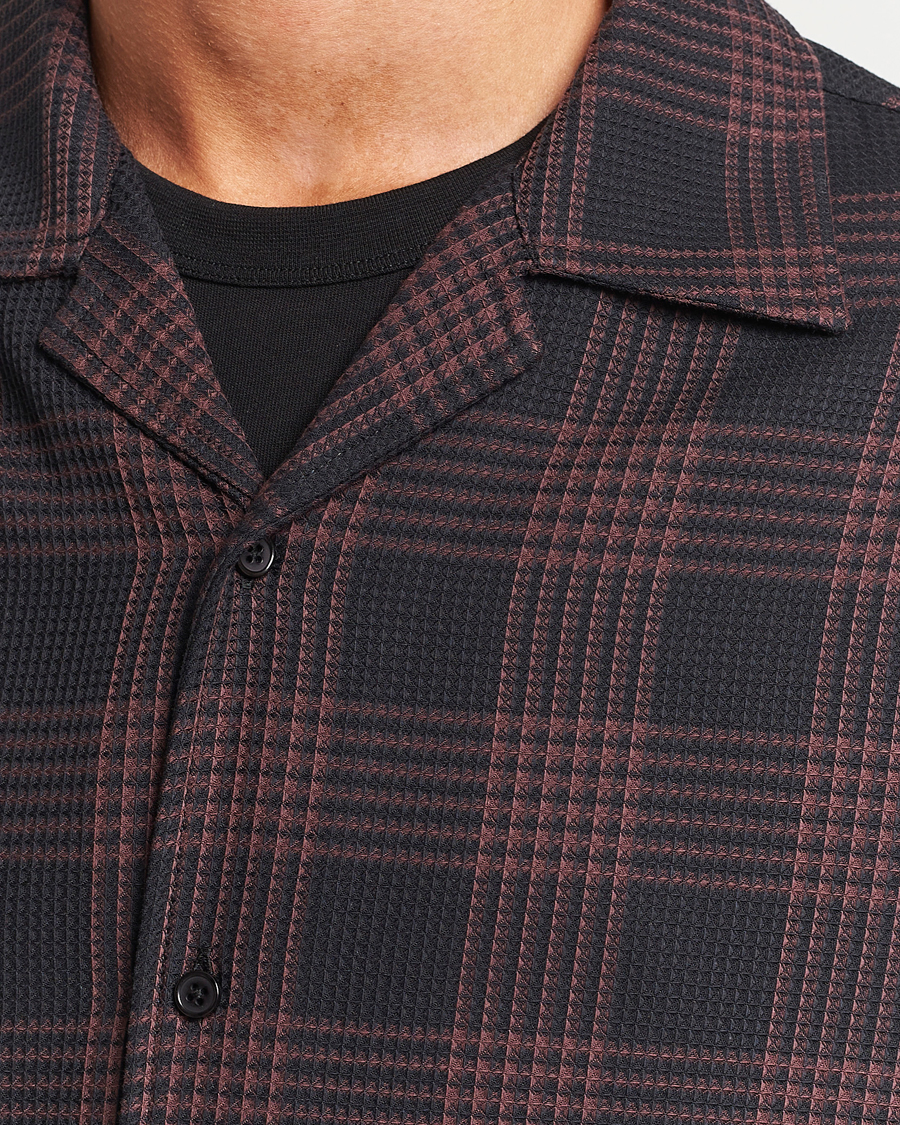 Uomini | Camicie | Filippa K | Waffle Checked Resort Shirt Dark Chocolate/Black