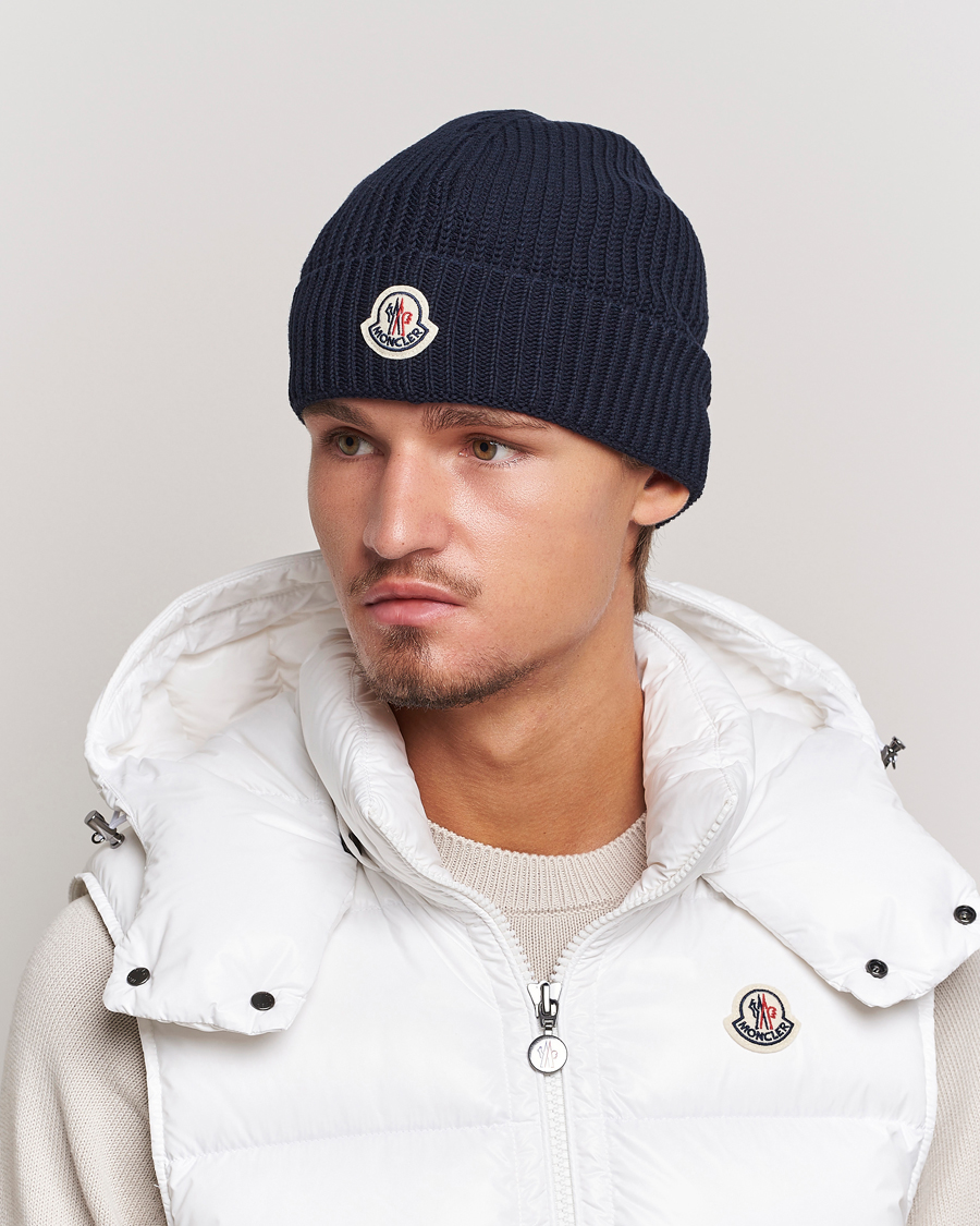 Uomini | Moncler Logo Embossed Beanie Navy | Moncler | Logo Embossed Beanie Navy