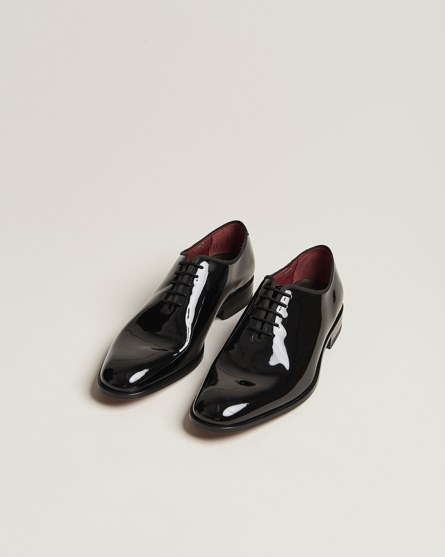 Uomini | Scarpe di vernice | Loake Shoemakers | Regal Patent Wholecut Black