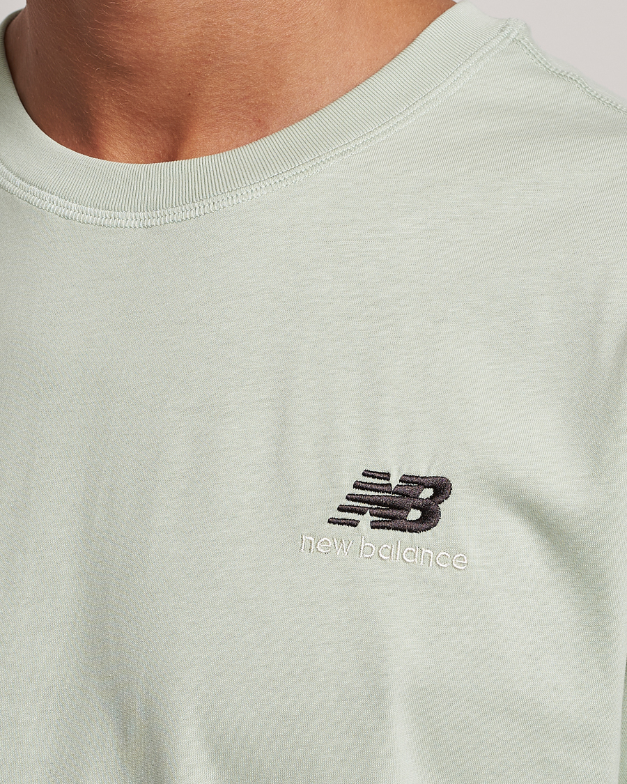 Uomini | T-shirt | New Balance | Essentials T-Shirt Sage