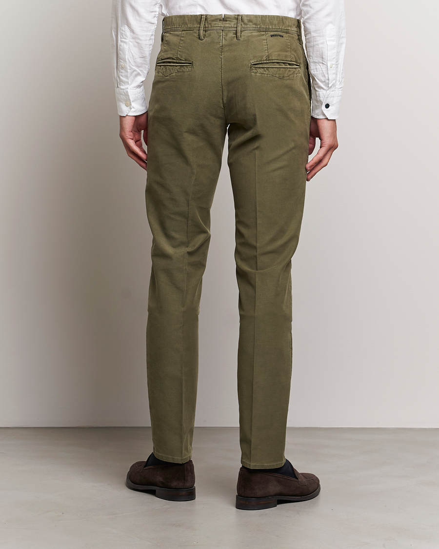 Uomini | Pantaloni | Incotex | Slim Fit Garment Dyed Slacks Military