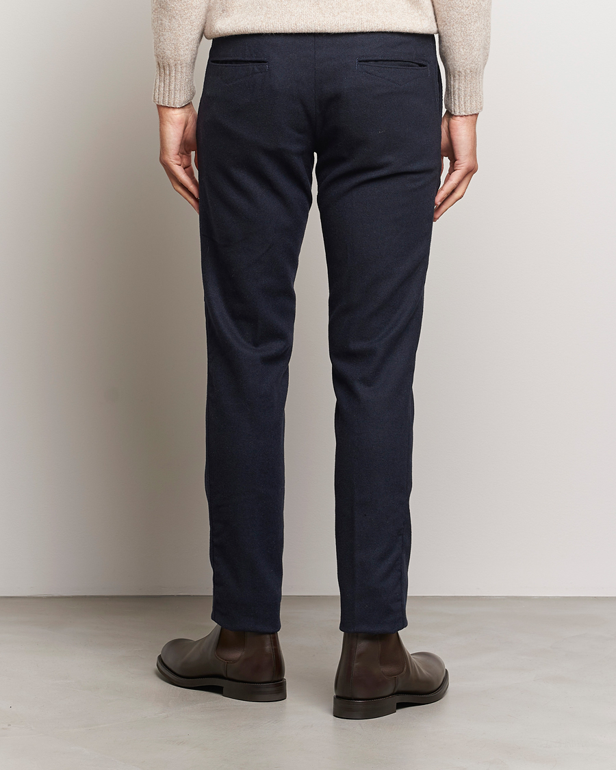 Uomini | Pantaloni | Incotex | Slim Fit Washed Flannel Stretch Slacks Navy