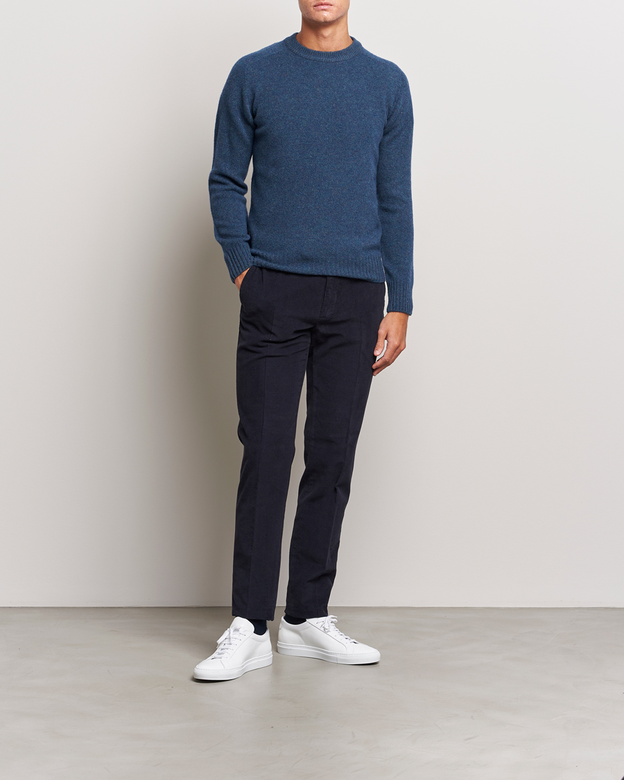 Uomini | Pantaloni | Incotex | Slim Fit Soft Corduroy Trousers Navy