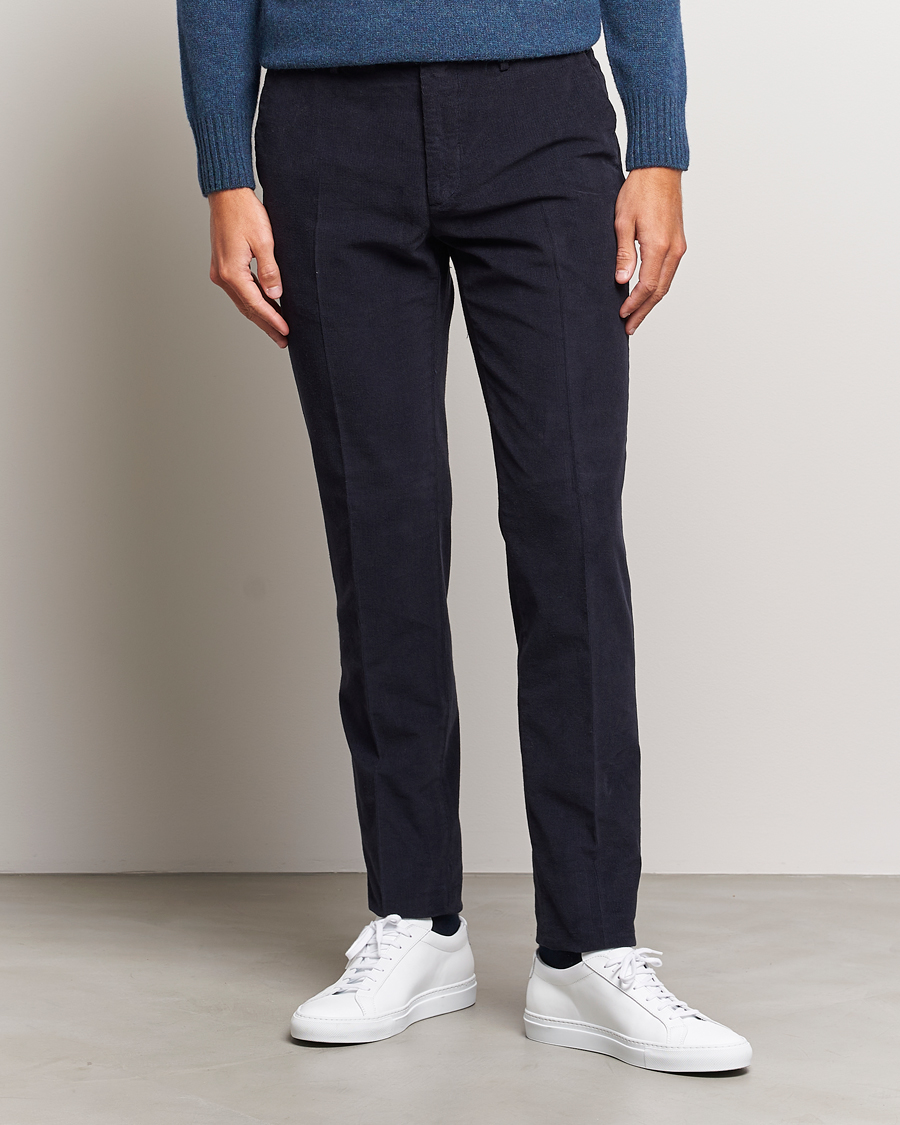Uomini | Pantaloni | Incotex | Slim Fit Soft Corduroy Trousers Navy