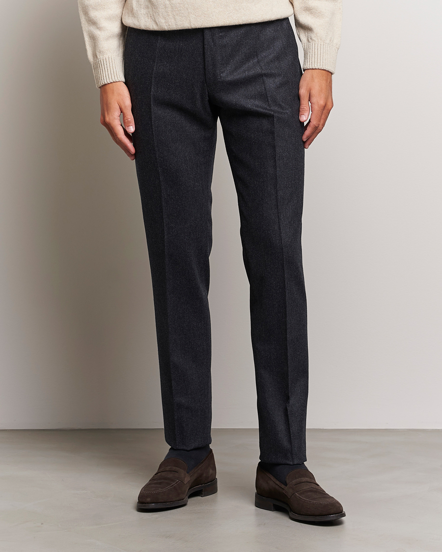 Uomini | Pantaloni | Incotex | Slim Fit Carded Flannel Trousers Dark Grey