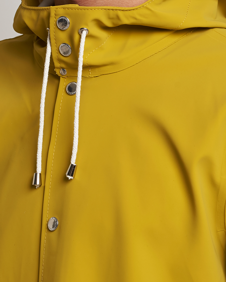 Uomini | Giacche | Stutterheim | Stockholm Raincoat Suede Gold