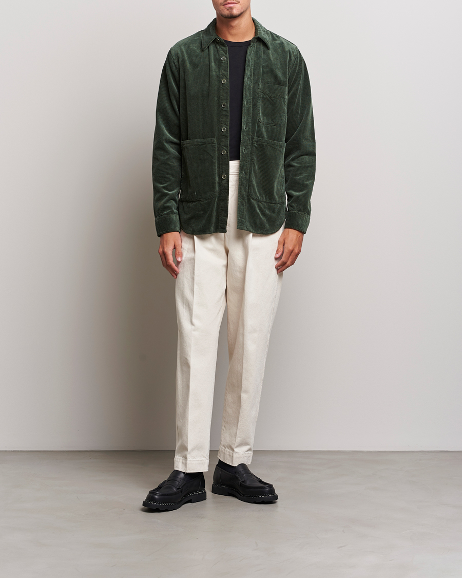 Uomini | Camicie | Aspesi | Corduroy Utility Shirt Dark Military