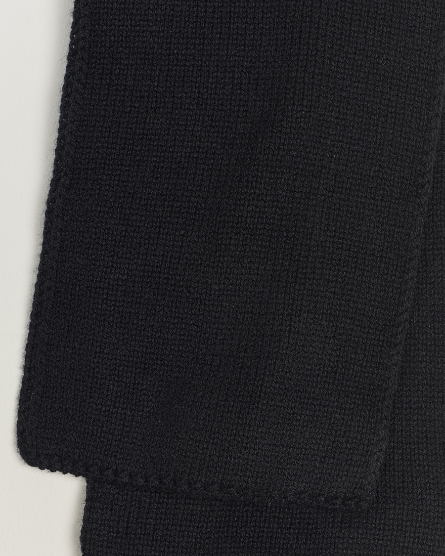 Uomini | Piacenza Cashmere Short Loop Cashmere Scarf Black | Piacenza Cashmere | Short Loop Cashmere Scarf Black