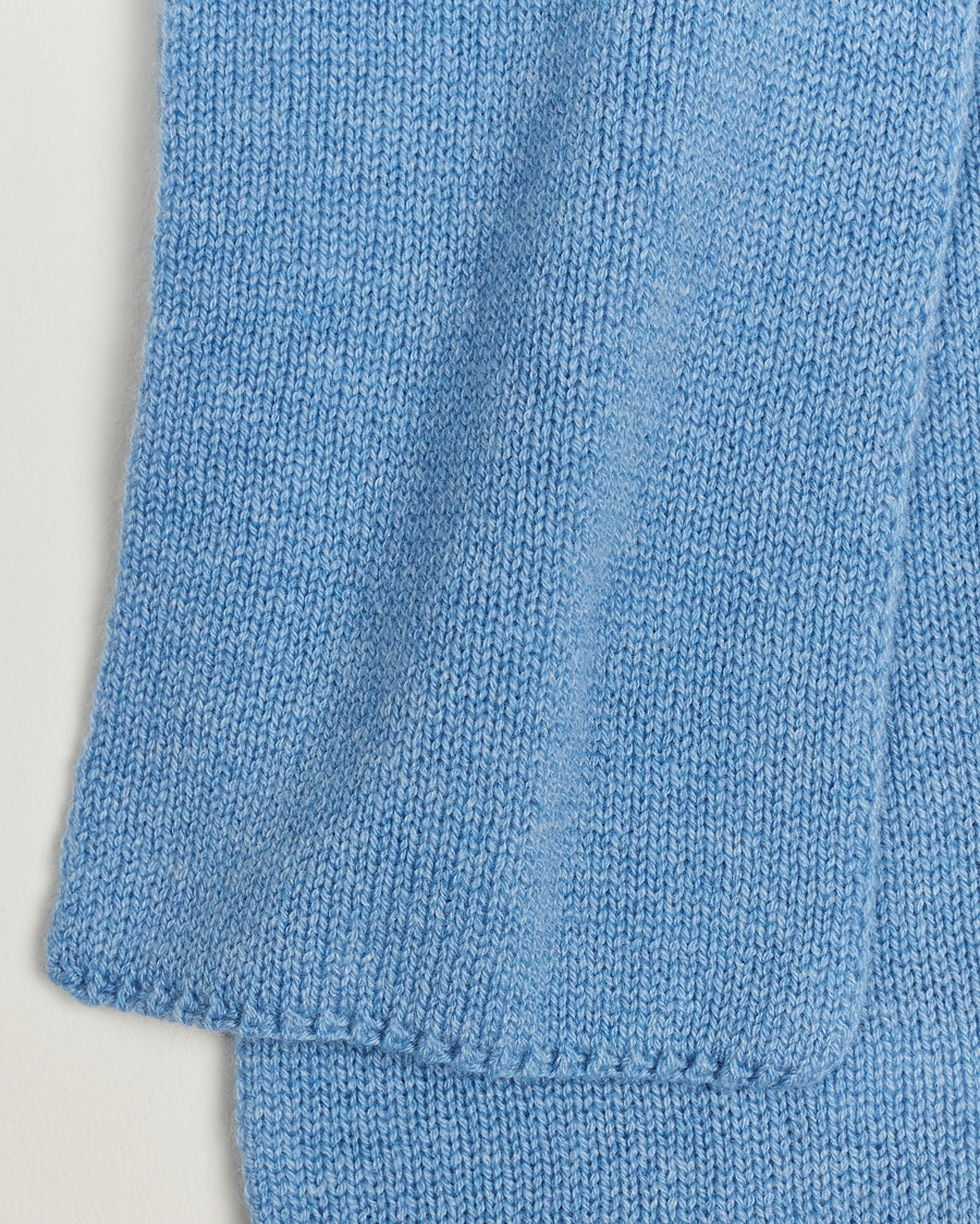 Uomini | Piacenza Cashmere Short Loop Cashmere Scarf Light Blue | Piacenza Cashmere | Short Loop Cashmere Scarf Light Blue