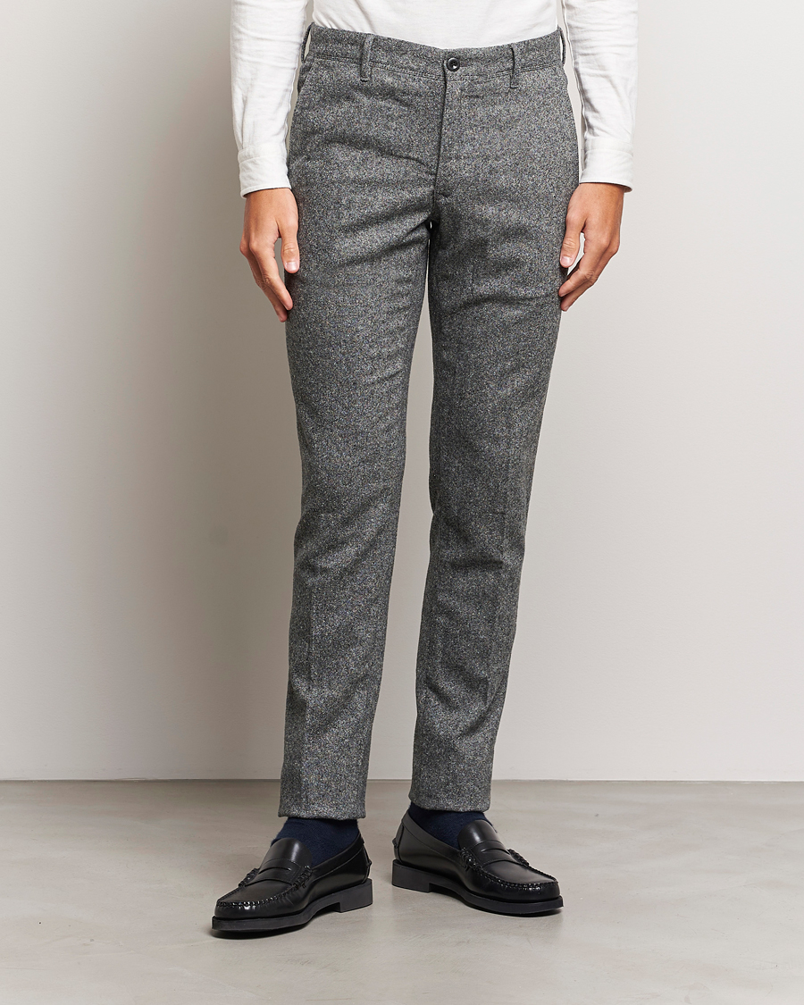 Uomini | Pantaloni | Incotex | Slim Fit Washed Wool/Silk Slacks Grey Melange