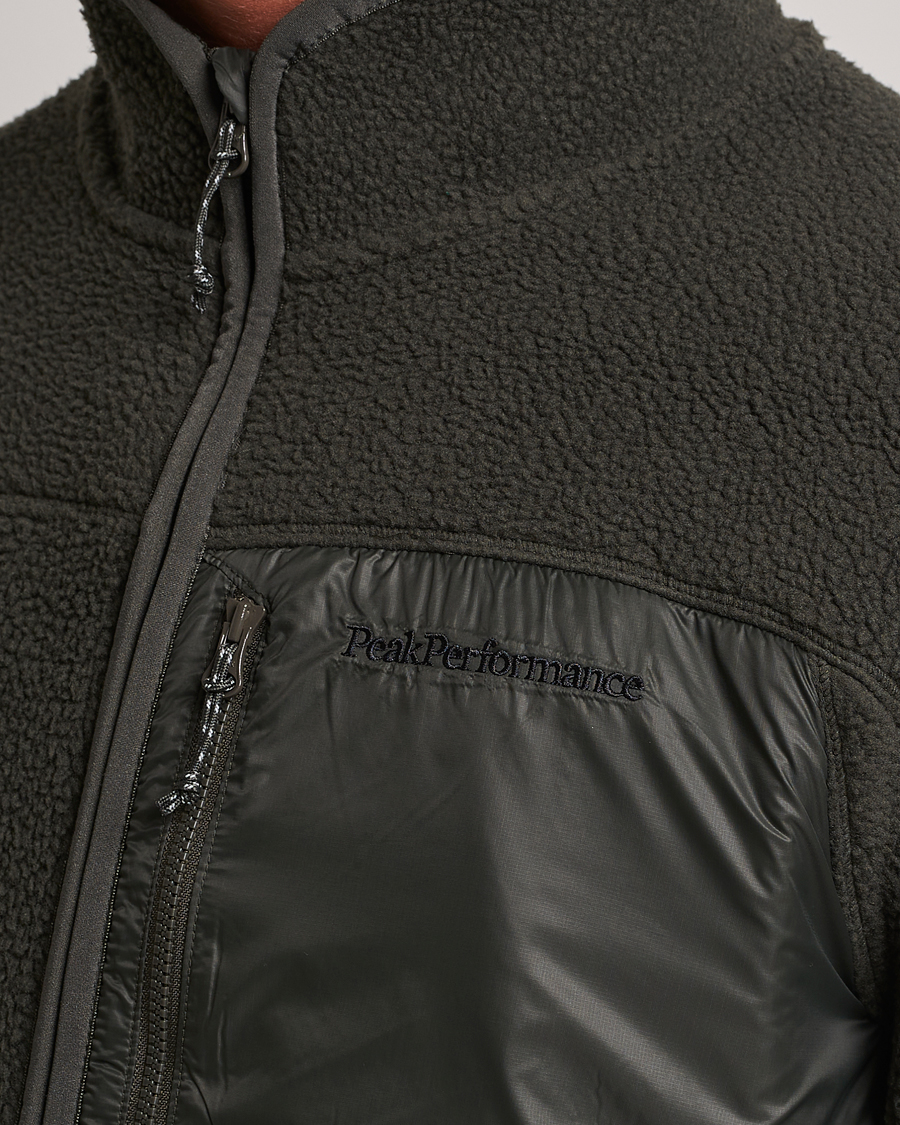 Uomini | Maglieria | Peak Performance | Pile Full Zip Olive Extreme