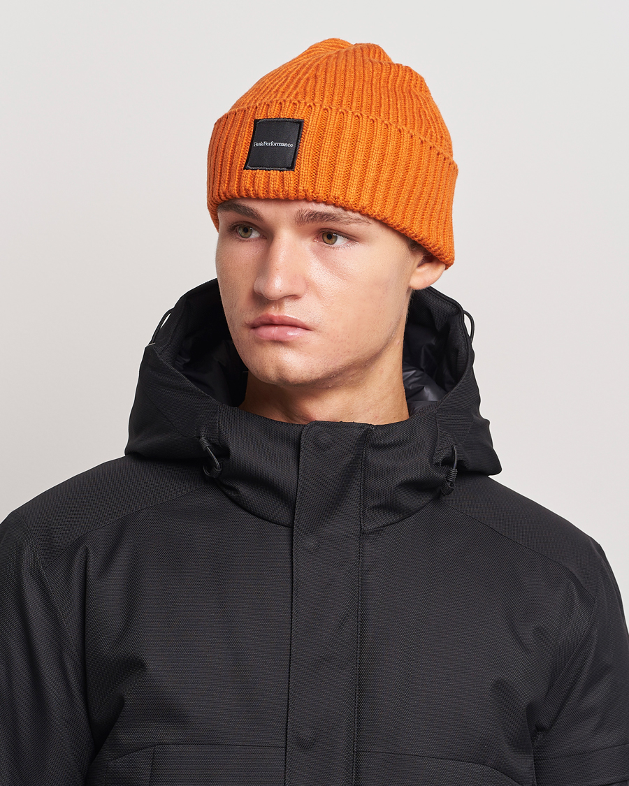 Uomini | Peak Performance Cornice Ribbed Hat Gold Flame | Peak Performance | Cornice Ribbed Hat Gold Flame