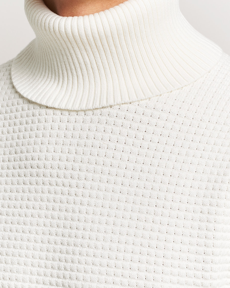 Uomini | Maglieria | J.Lindeberg | Olivero Cotton Turtle Sweater Cloud White