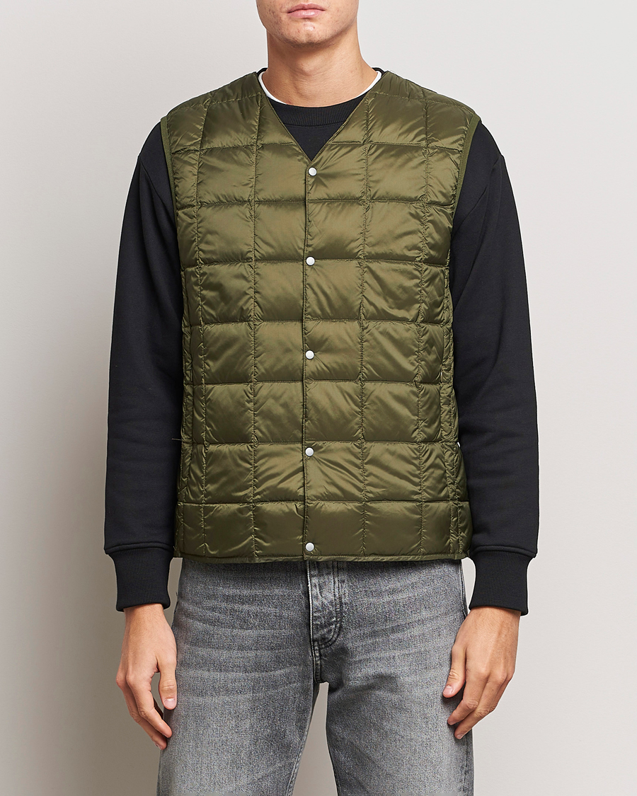 Uomini | Giacche | TAION | V-Neck Lightweight Down Vest Dark Olive