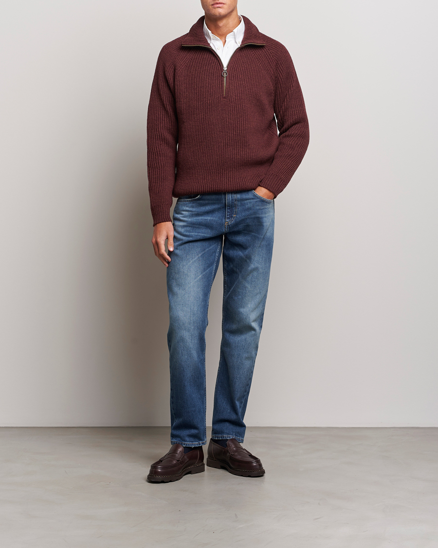 Uomini | Maglieria | Peregrine | Ford Knitted Wool Half Zip Shiraz