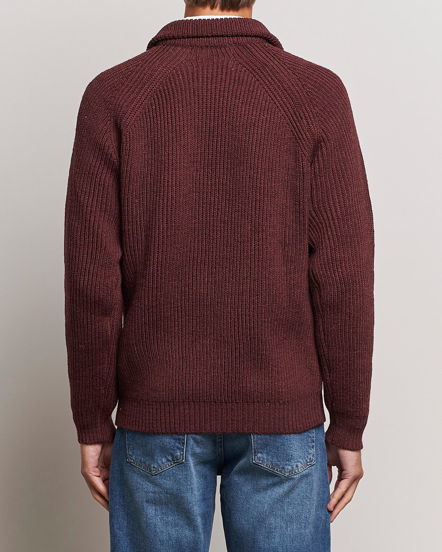 Uomini | Maglieria | Peregrine | Ford Knitted Wool Half Zip Shiraz