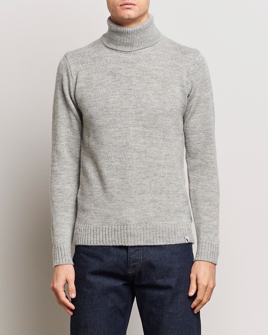Uomini | Maglieria | Peregrine | Maker's Stitch Merino Polo Light Grey