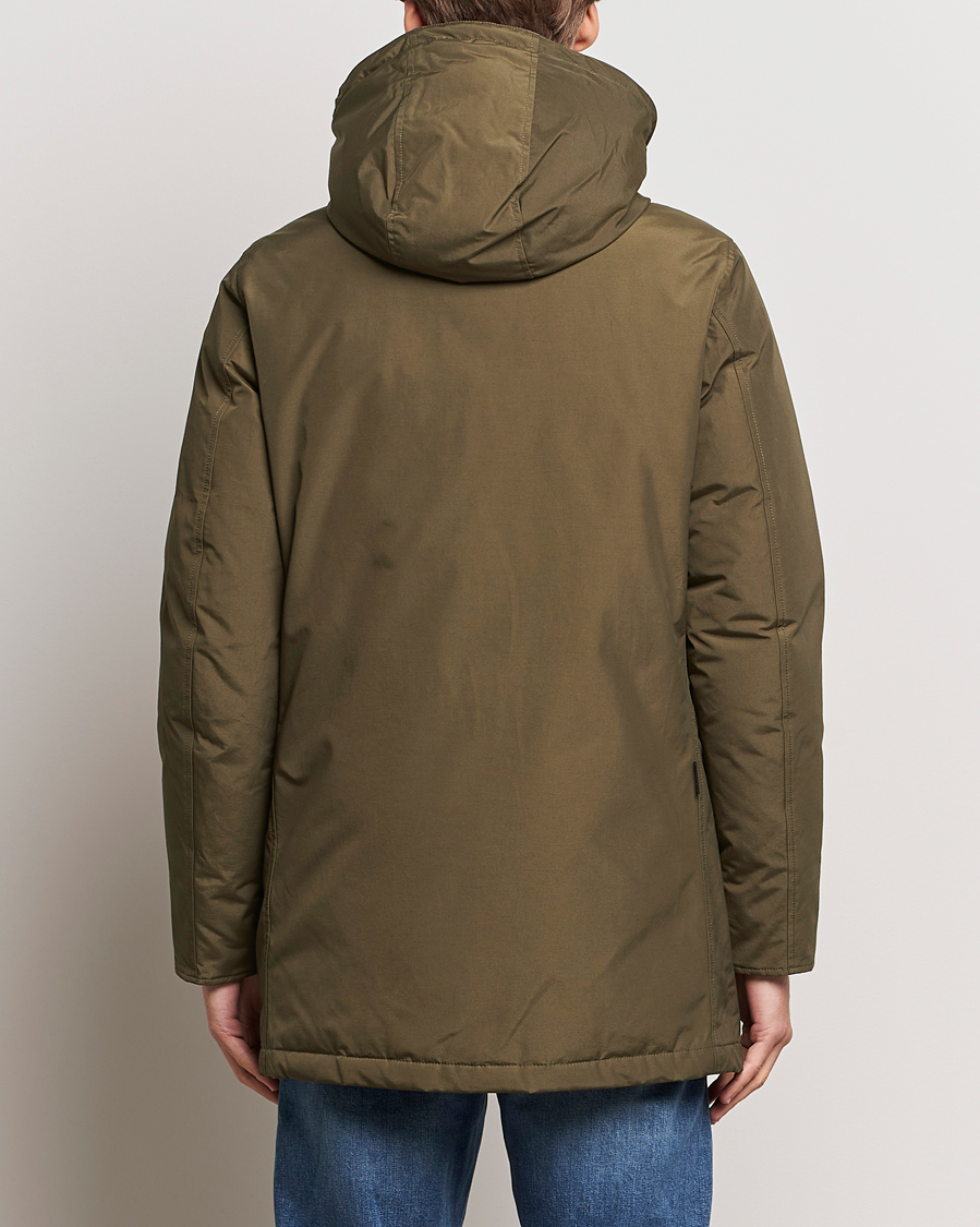 Uomini | Giacche | Woolrich | Arctic Parka No Fur Dark Green