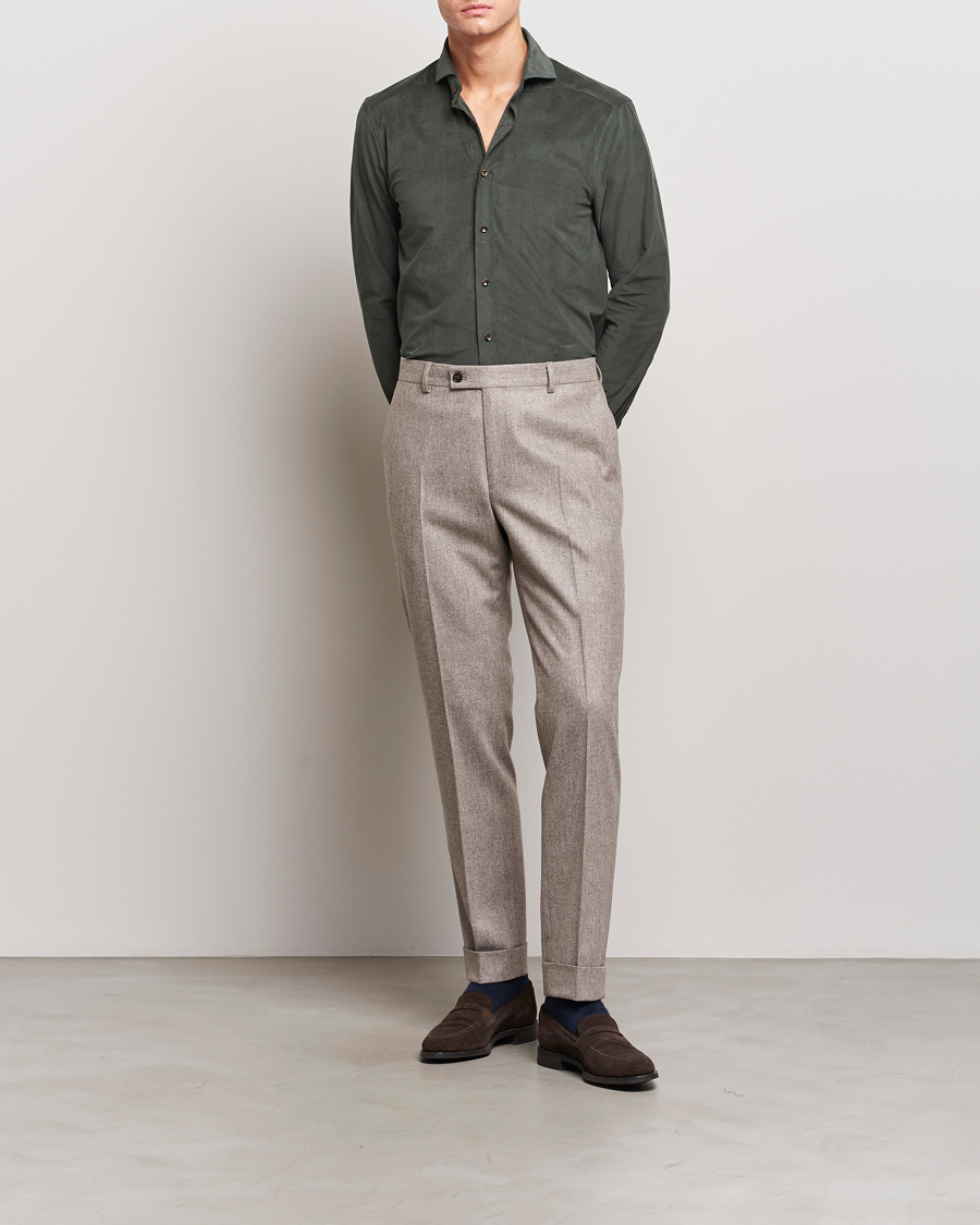 Uomini | Camicie | Stenströms | Slimline Cut Away Corduroy Shirt Dark Green