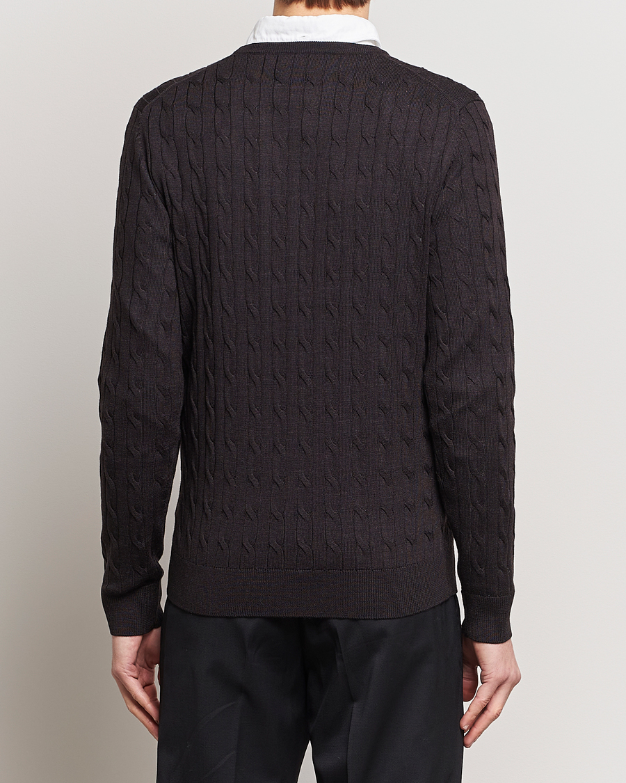 Uomini | Maglieria | Morris | Merino Cable Crew Neck Brown